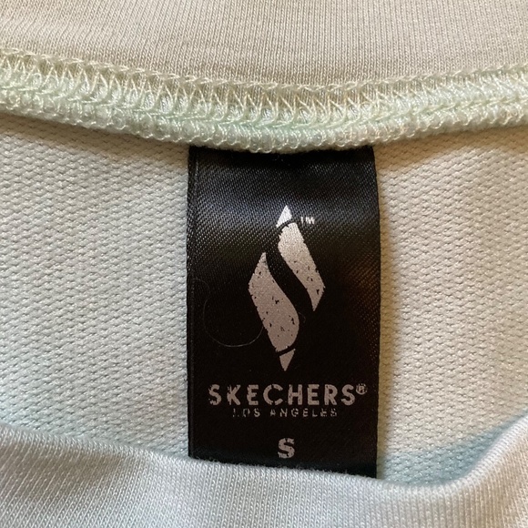 Sketchers Extra Soft Green T-Shirt Small - Picture 3 of 6